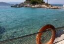 Αγκίστρι – Το πευκόφυτο κοντινό νησάκι με τα κρυστάλλινα νερά