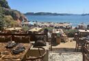 Krabo – Ένα ελκυστικό classic πόστο της Αθηναϊκής ριβιέρας